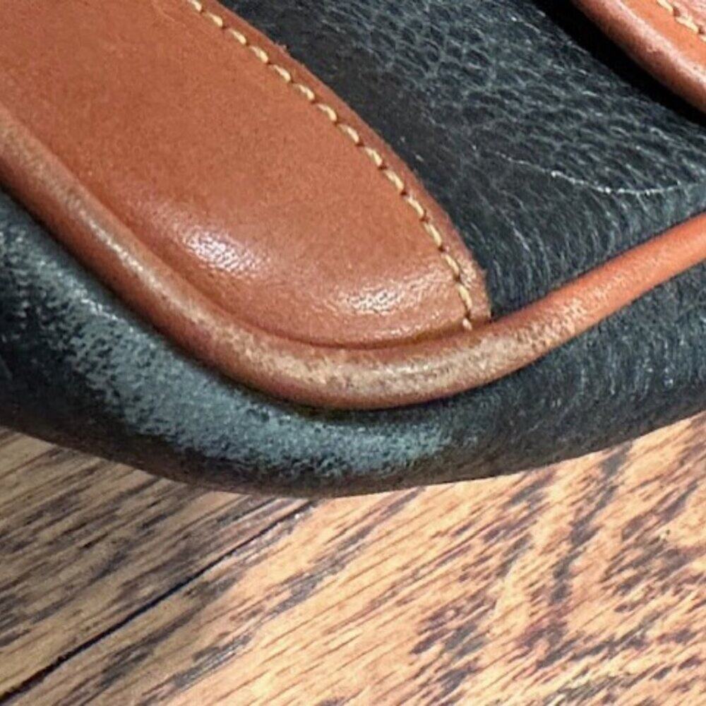 Vintage Dooney & Bourke All Weather Pebbled Leather Shoulder Saddle Bag Purse US - Picture 14 of 16